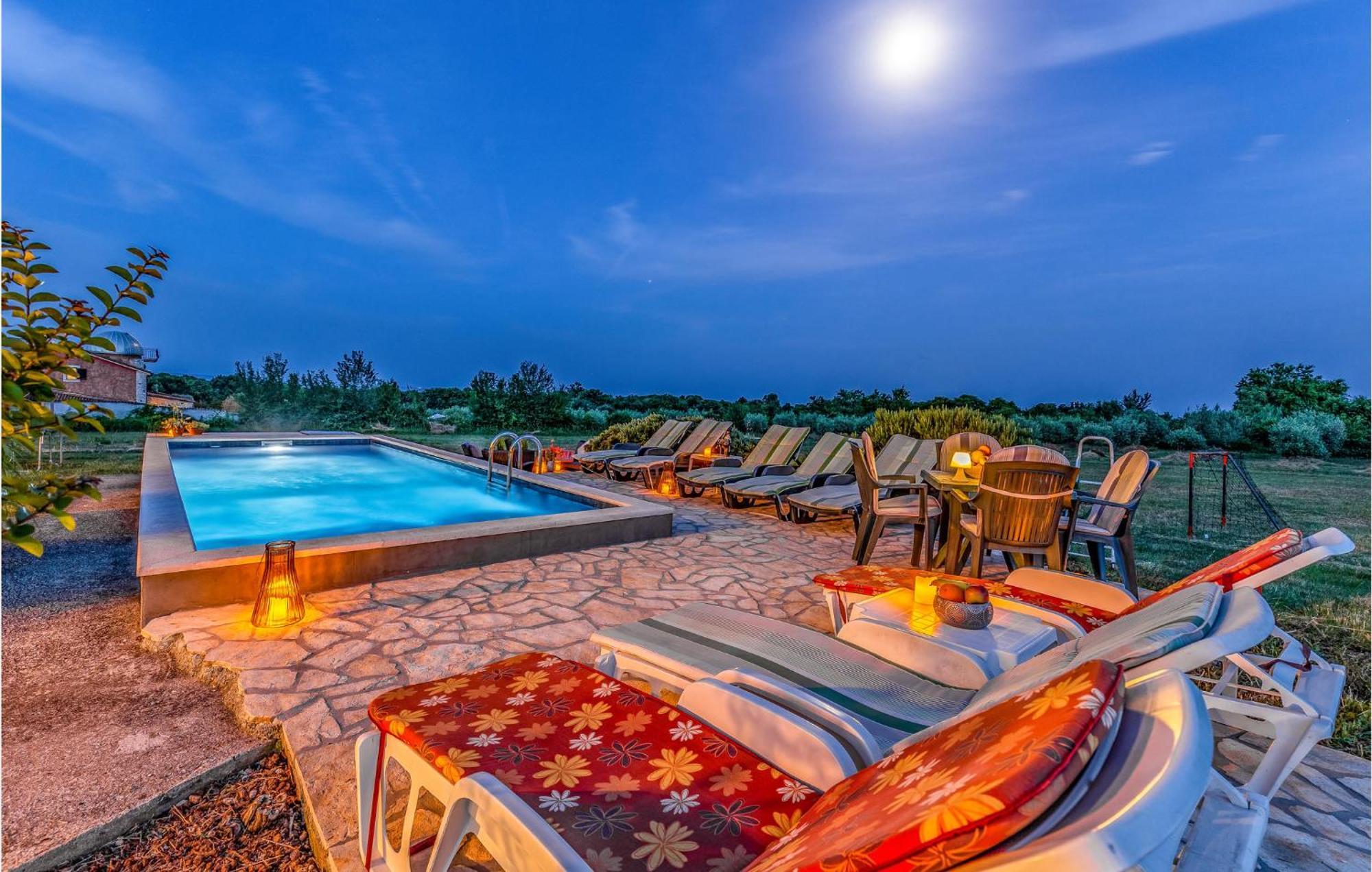 Amazing Home In Valtura מראה חיצוני תמונה