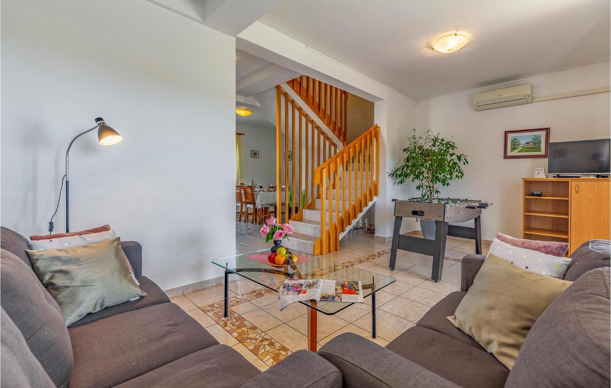 Amazing Home In Valtura מראה חיצוני תמונה