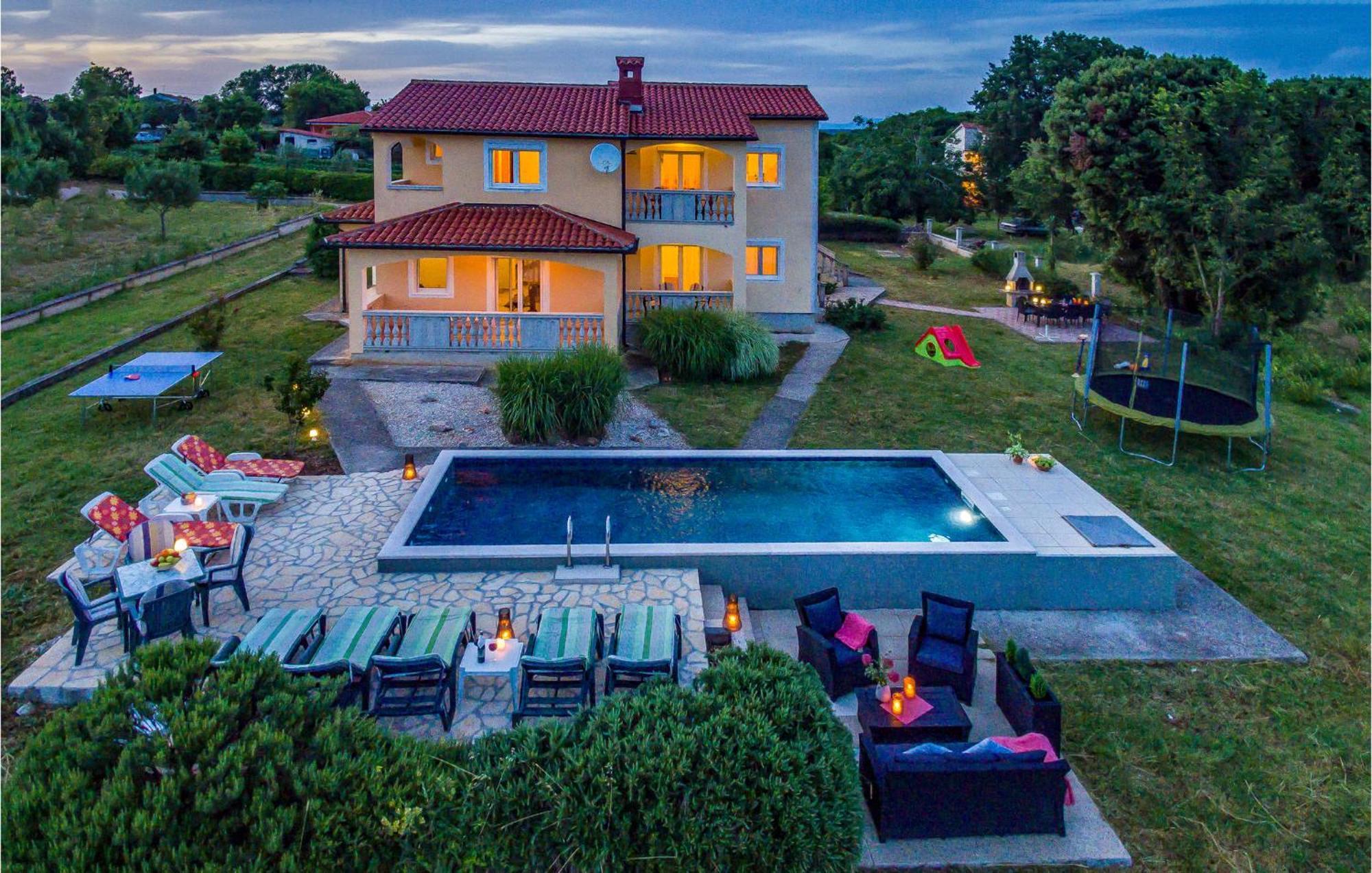 Amazing Home In Valtura מראה חיצוני תמונה